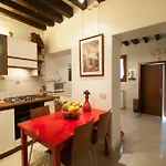 2960 Ca Frari * ונציה