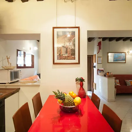 Apartment 2960 Ca Frari
