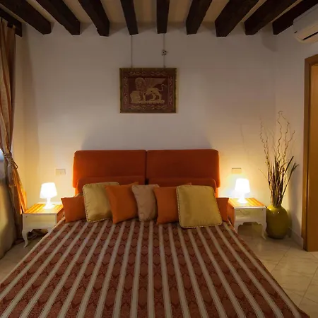 Apartment 2960 Ca Frari