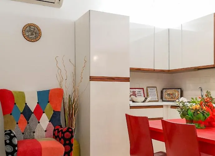 2960 Ca Frari Apartament *