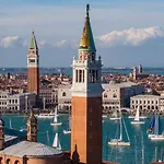 2960 Ca Frari Apartamento *