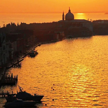 Διαμέρισμα 2960 Ca Frari